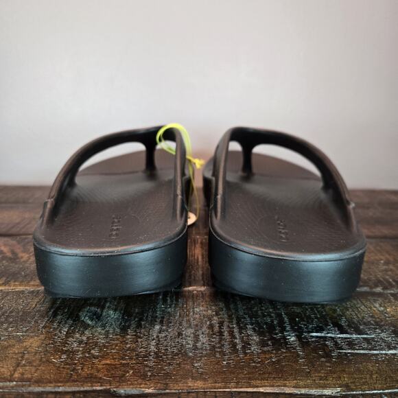 NEW Oofos Ooriginal Mens Size 10 Recovery Slip-On Flip Flops Beach Sandals Black main image 8
